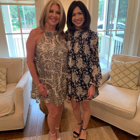 Hi! I’m Whitney! It’s so nice to meet you! - Picture 16 of 16